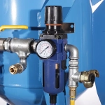 piaskarka oczyszczarka automatyczna do piaskowania mobilna 40 ltr kortechpolska (7).webp